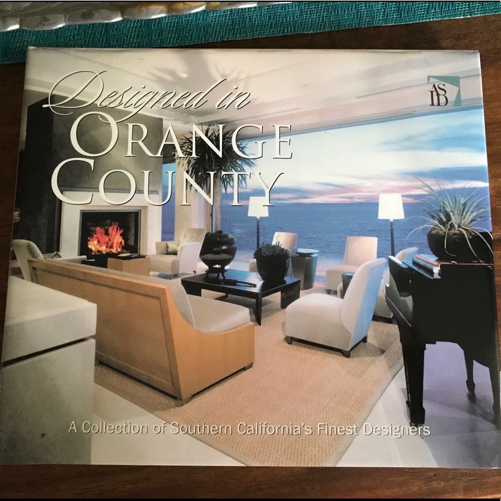 Coffe Table Book “Designed in Orange County”